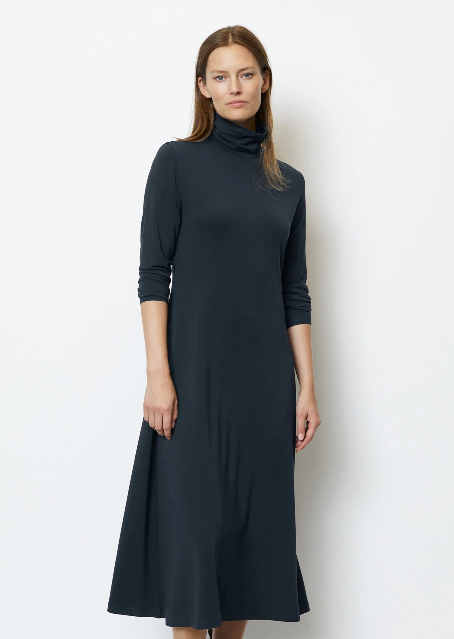 Marc O'Polo Jersey Turtleneck Dress Fitted With TENCEL™ Modal 6 Marc O'Polo Jersey Turtleneck Dress Fitted With TENCEL™ Modal – Bild 4