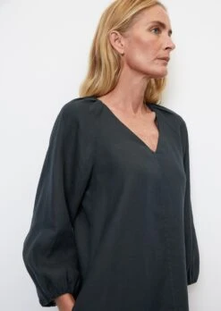 Marc O'Polo Short V-neck Linen Dress In An A-line Design -Marc O'Polo Verkäufe 122992c991295e30a4e7e8c009099146