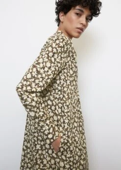 Marc O'Polo Voluminous Dress With Gathered Details Made Of An Organic Cotton/lyocell Blend 15 Marc O'Polo Voluminous Dress With Gathered Details Made Of An Organic Cotton/lyocell Blend -Marc O'Polo Verkäufe 1eb264f071f859171b4eca97abf409f5