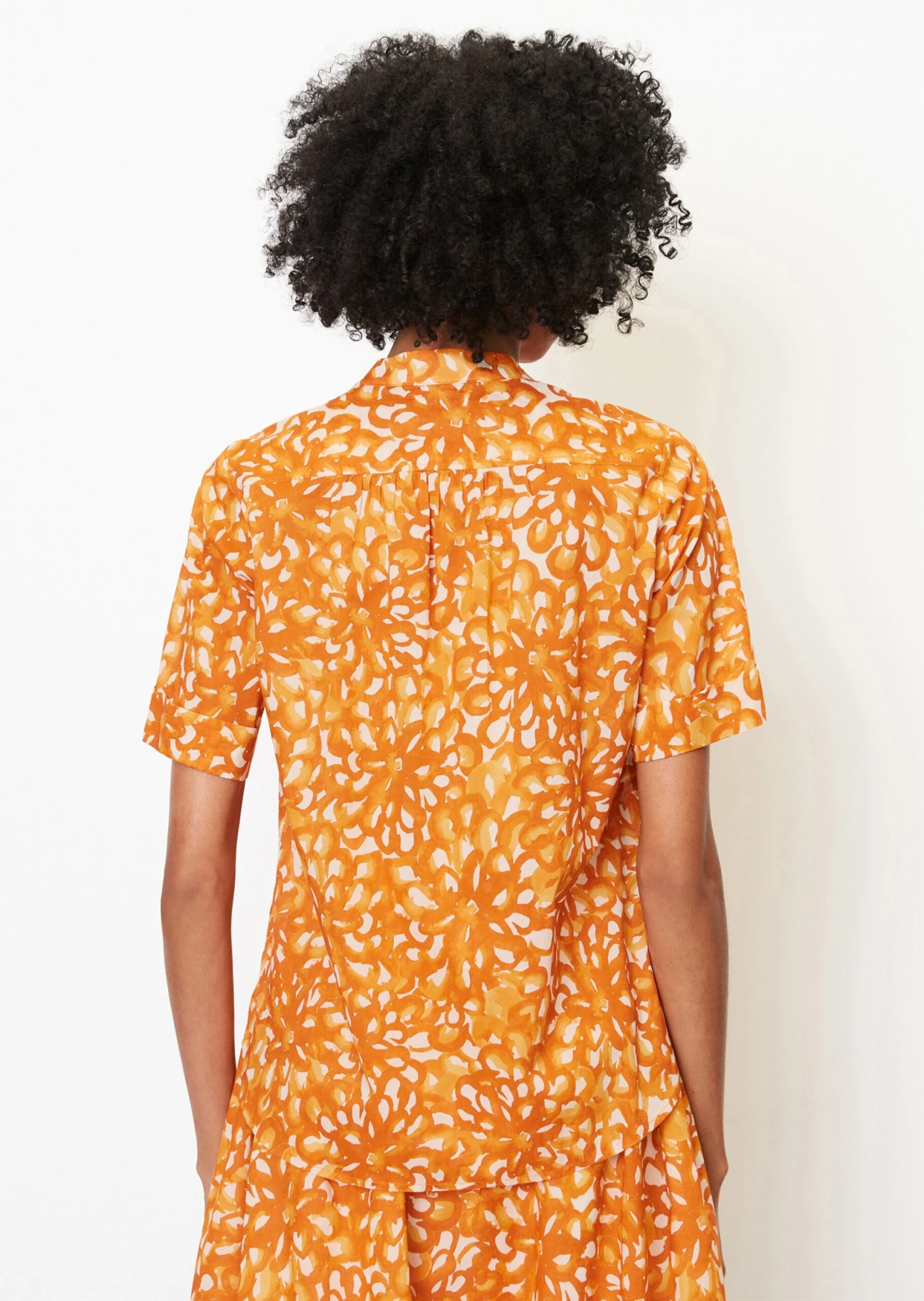 Marc O'Polo Tunic-style Blouse In A Regular Fit Made Of Lightweight Voile Fabric 5 Marc O'Polo Tunic-style Blouse In A Regular Fit Made Of Lightweight Voile Fabric – Bild 3