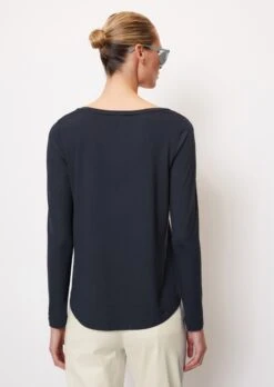 Marc O'Polo V-neck Long Sleeve Top In A Loose Fit From LENZING™ ECOVERO™ -Marc O'Polo Verkäufe 2b25712555b5c899f55ca3e3f50297a7