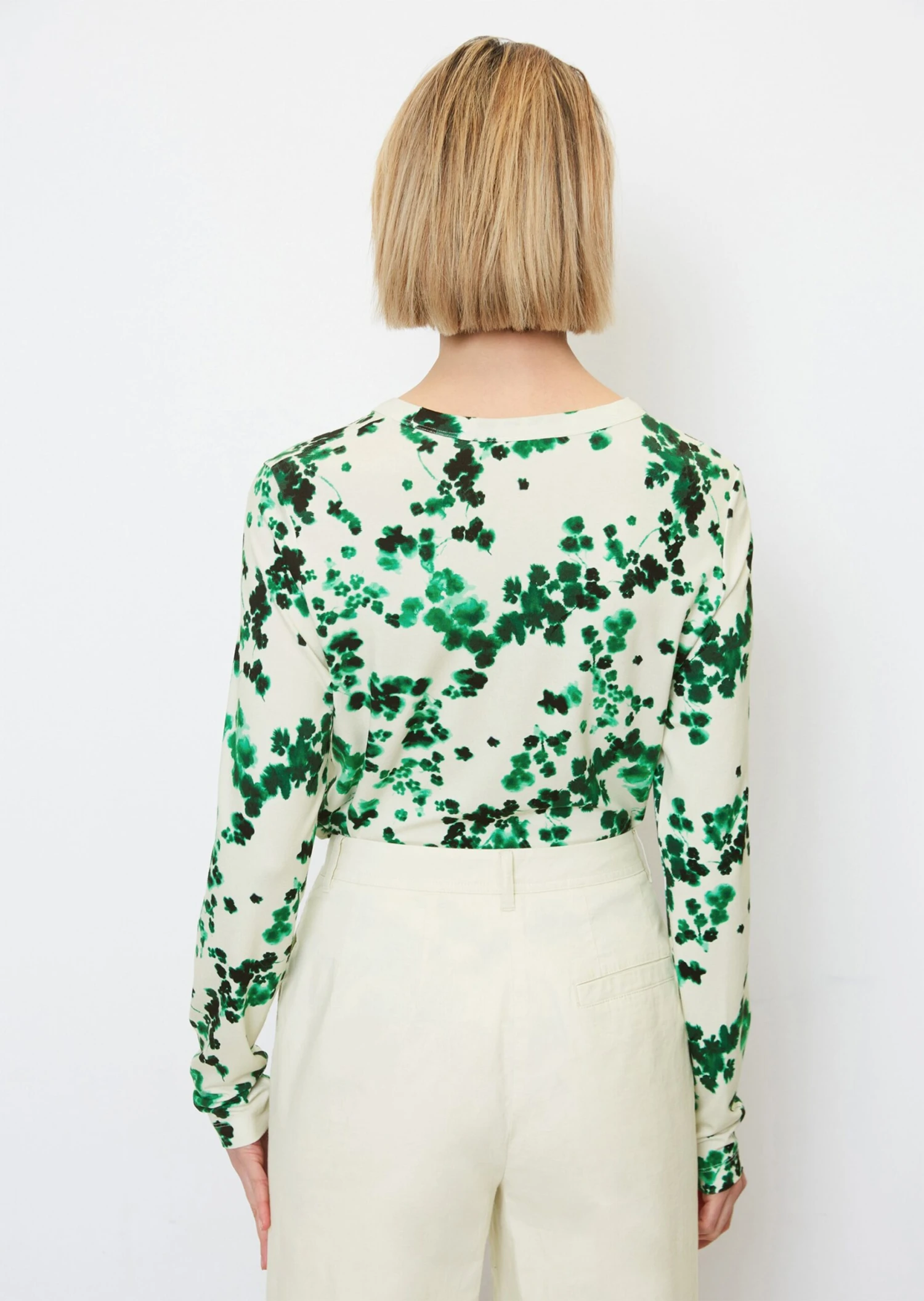 Marc O'Polo Long Sleeve Top With An All-over Print, Regular Fit From LENZING™ ECOVERO™ 5 Marc O'Polo Long Sleeve Top With An All-over Print, Regular Fit From LENZING™ ECOVERO™ – Bild 3