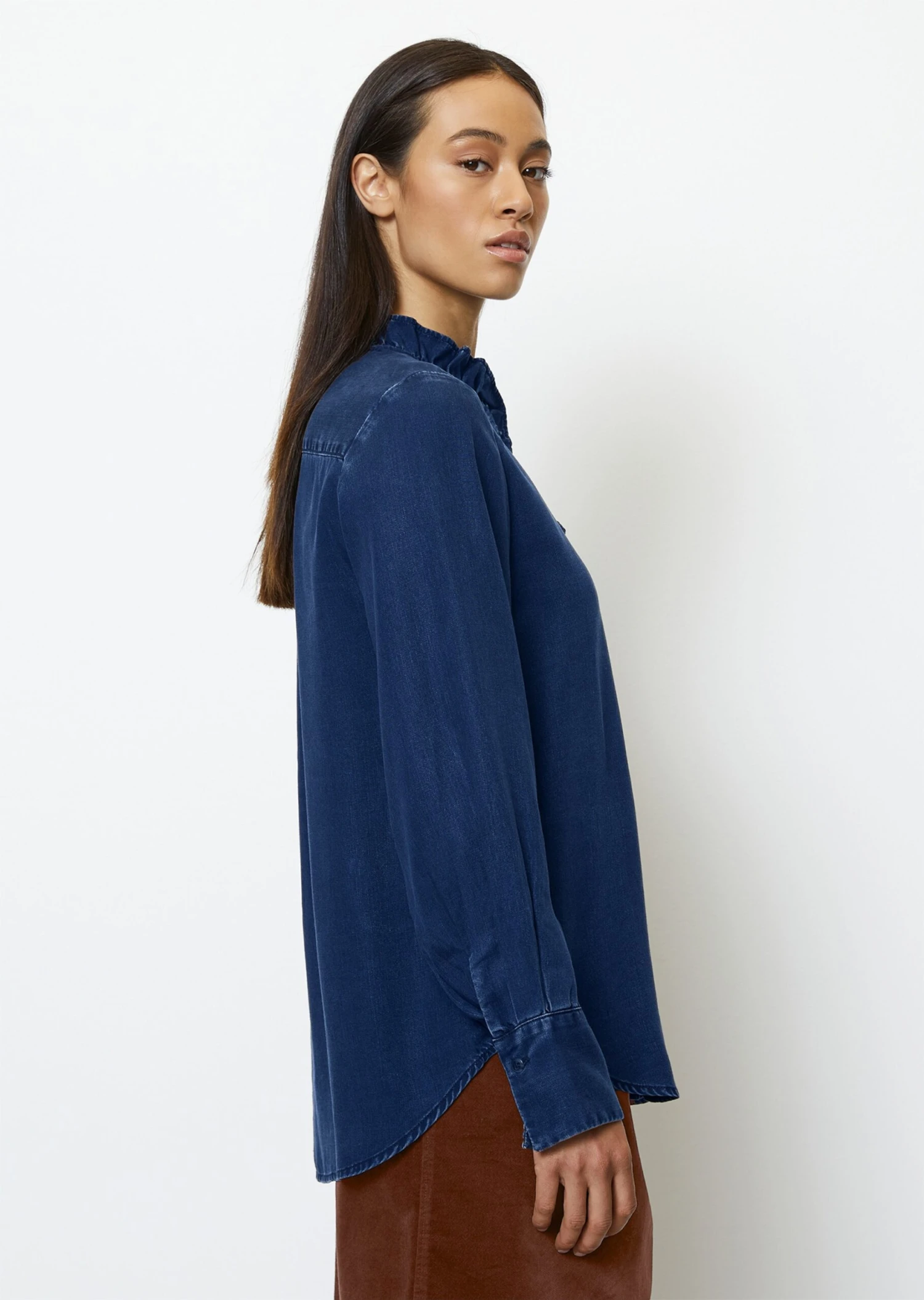 Marc O'Polo Jeans Ruffle Blouse Regular Made From TENCEL™ Lyocell 8 Marc O'Polo Jeans Ruffle Blouse Regular Made From TENCEL™ Lyocell – Bild 6