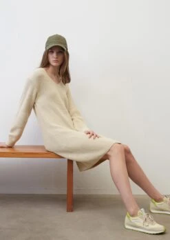 Marc O'Polo Knitted V-neck Dress Made From Heavy Weight Organic Cotton
