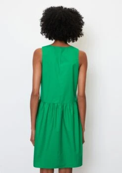 Marc O'Polo Sleeveless, Voluminous Poplin Dress Made Of Organic Cotton 13 Marc O'Polo Sleeveless, Voluminous Poplin Dress Made Of Organic Cotton -Marc O'Polo Verkäufe 73ac64fefda85d955c27e6b00f0c1a81
