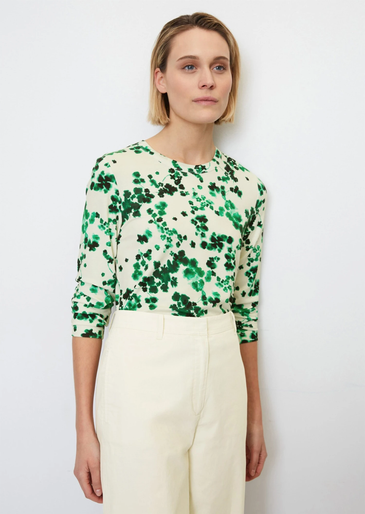 Marc O'Polo Long Sleeve Top With An All-over Print, Regular Fit From LENZING™ ECOVERO™ 4 Marc O'Polo Long Sleeve Top With An All-over Print, Regular Fit From LENZING™ ECOVERO™ – Bild 2