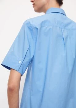 Marc O'Polo Short-sleeved Poplin Blouse In A Regular Fit Made Of Organic Cotton 15 Marc O'Polo Short-sleeved Poplin Blouse In A Regular Fit Made Of Organic Cotton -Marc O'Polo Verkäufe 84a1565d81ebdf16be293748528a6da6