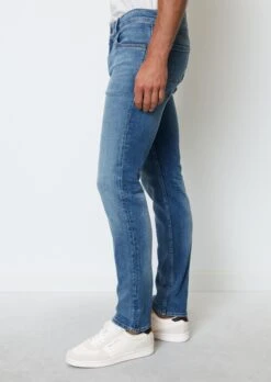 Marc O'Polo SJÖBO Slim Fit Jeans With A Casual Crosshatch Denim Texture -Marc O'Polo Verkäufe 86135d8cf68e3c38a9b5e76999319fb3