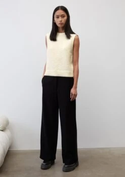 Marc O'Polo Cropped Bouclé Sleeveless Jumper From Virgin Wool Alpaca Wool Mix