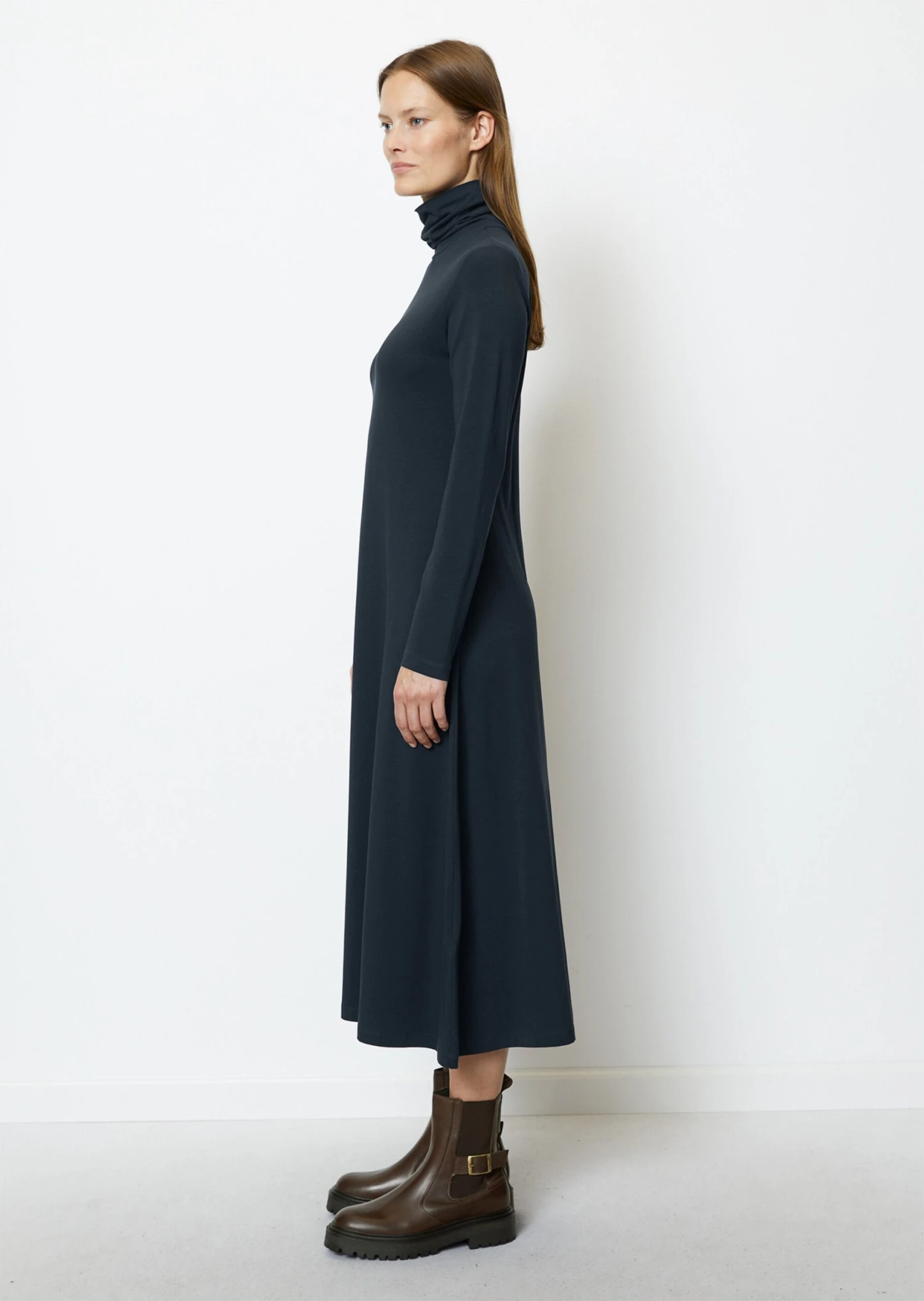 Marc O'Polo Jersey Turtleneck Dress Fitted With TENCEL™ Modal 8 Marc O'Polo Jersey Turtleneck Dress Fitted With TENCEL™ Modal – Bild 6
