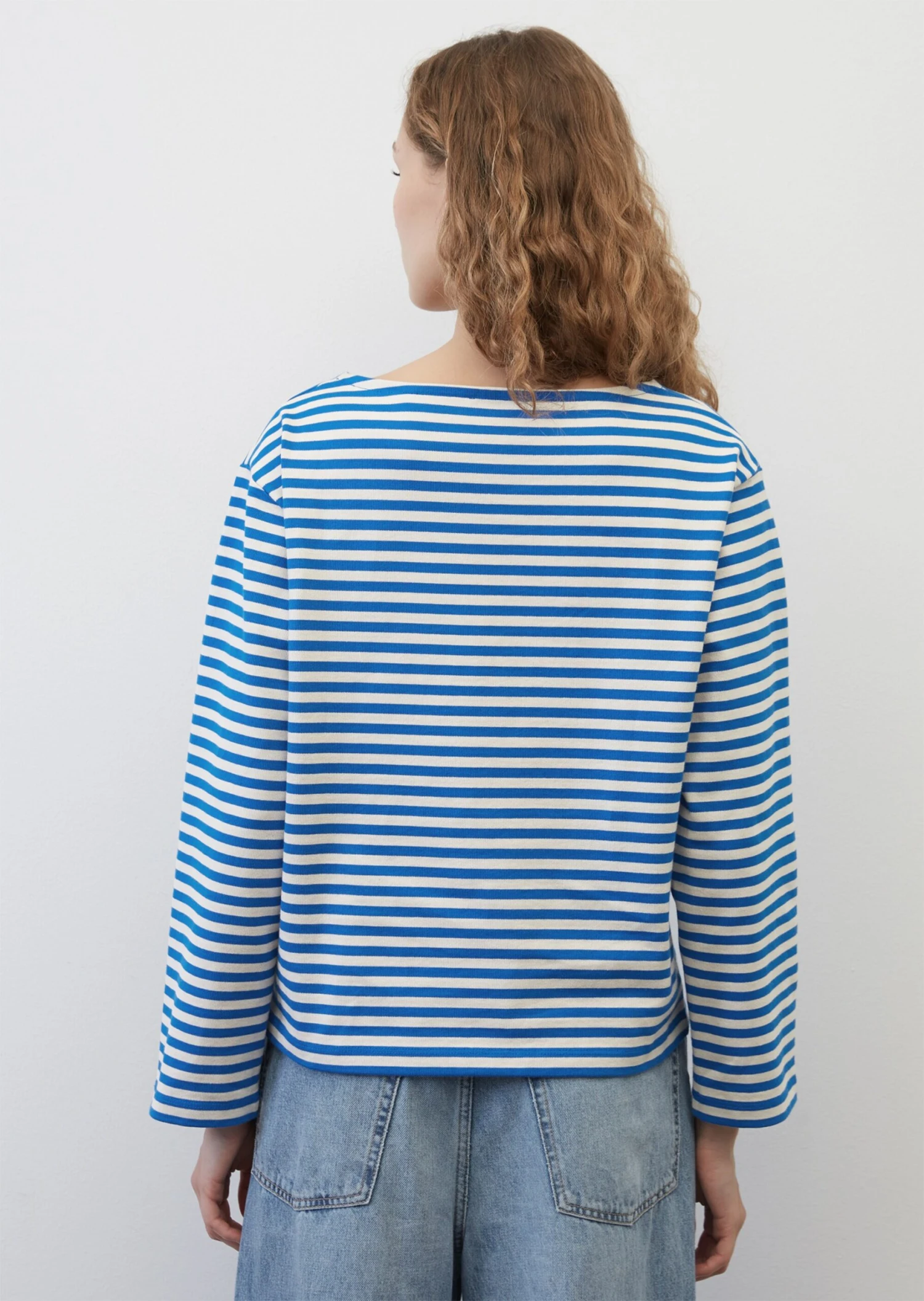 Marc O'Polo Striped Heavy Jersey T-Shirt In A Loose Fit Made Of Organic Cotton 5 Marc O'Polo Striped Heavy Jersey T-Shirt In A Loose Fit Made Of Organic Cotton – Bild 3