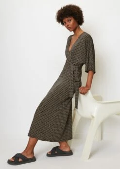 Marc O'Polo Jersey Wrap Dress With An All-over Print Made Of Stretchy Viscose Fabric -Marc O'Polo Verkäufe b7b89eafe8492428a05af50c9492acfc 1