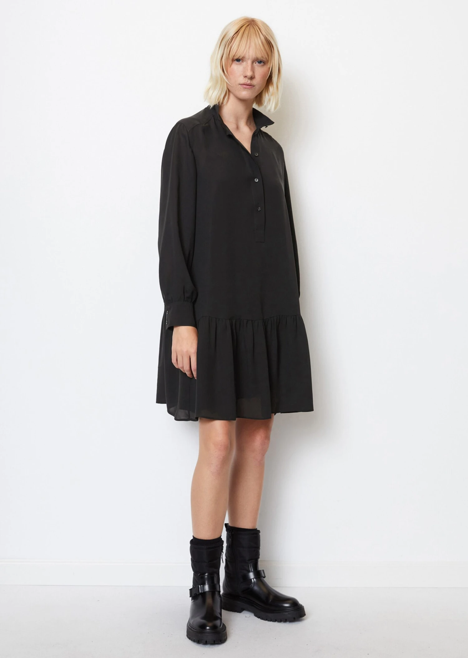 Marc O'Polo Short A-line Dress Loose In A Cupro/viscose Blend 3 Marc O'Polo Short A-line Dress Loose In A Cupro/viscose Blend