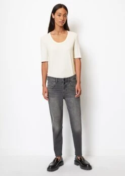 Marc O'Polo THEDA Cropped Boyfriend Trousers Made Of A Stretchy Blend Of Organic Cotton And Lyocell -Marc O'Polo Verkäufe def2cf9ac159689ef5f6ac35f3c36ee0 1