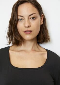 Marc O'Polo Longsleeve With Square Neckline Regular Made From OCS Blended TENCEL™ Lyocell -Marc O'Polo Verkäufe e3aa01d0b3fdc201cf6d7817e531019d