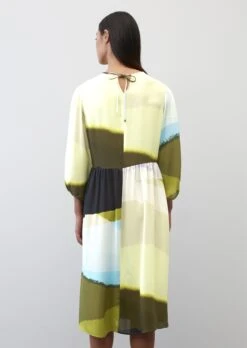 Marc O'Polo Voluminous Dress In A Cupro/viscose Blend -Marc O'Polo Verkäufe ef379997c2fccf9a6a9ca94eef4ffaa0